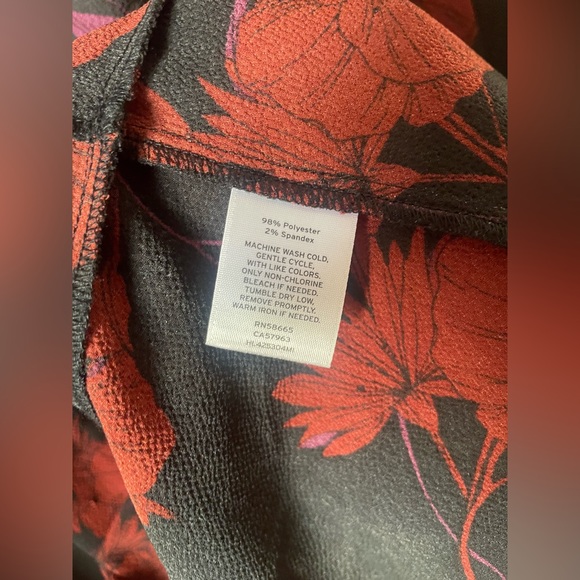 Chelsea28 - Wrap Long-Sleeve Blouse - M - Picture 3 of 5